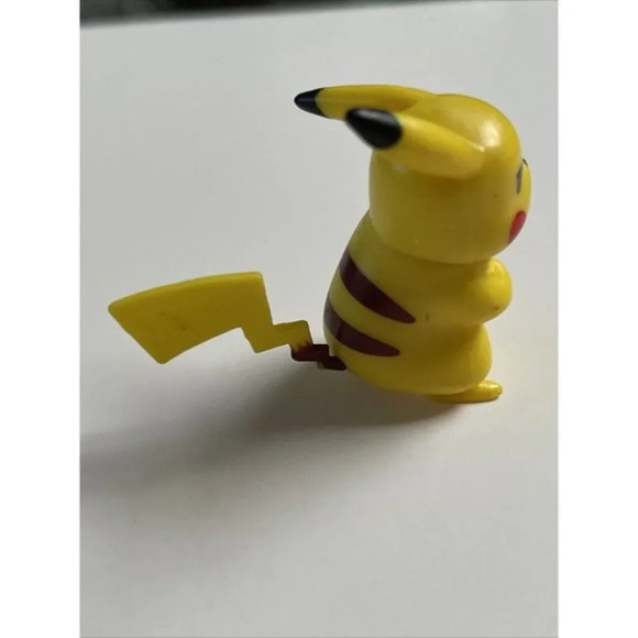 Tomy Nintendo Pokemon Pikachu Mini Figure Toy Collectible Yellow 1.5 Inches - Picture 5 of 7